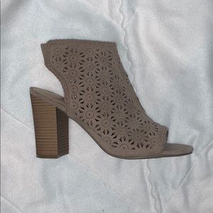 Size 10 Lauren Conrad heels